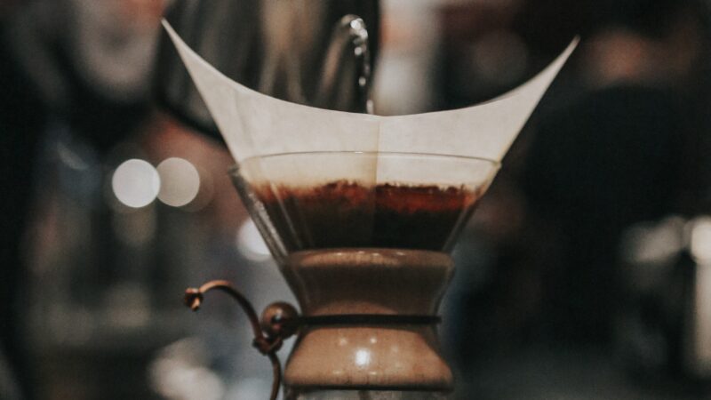 Kawa ziarnista, sypana, rozpuszczalna: Porównanie i zalety różnych rodzajów kawy